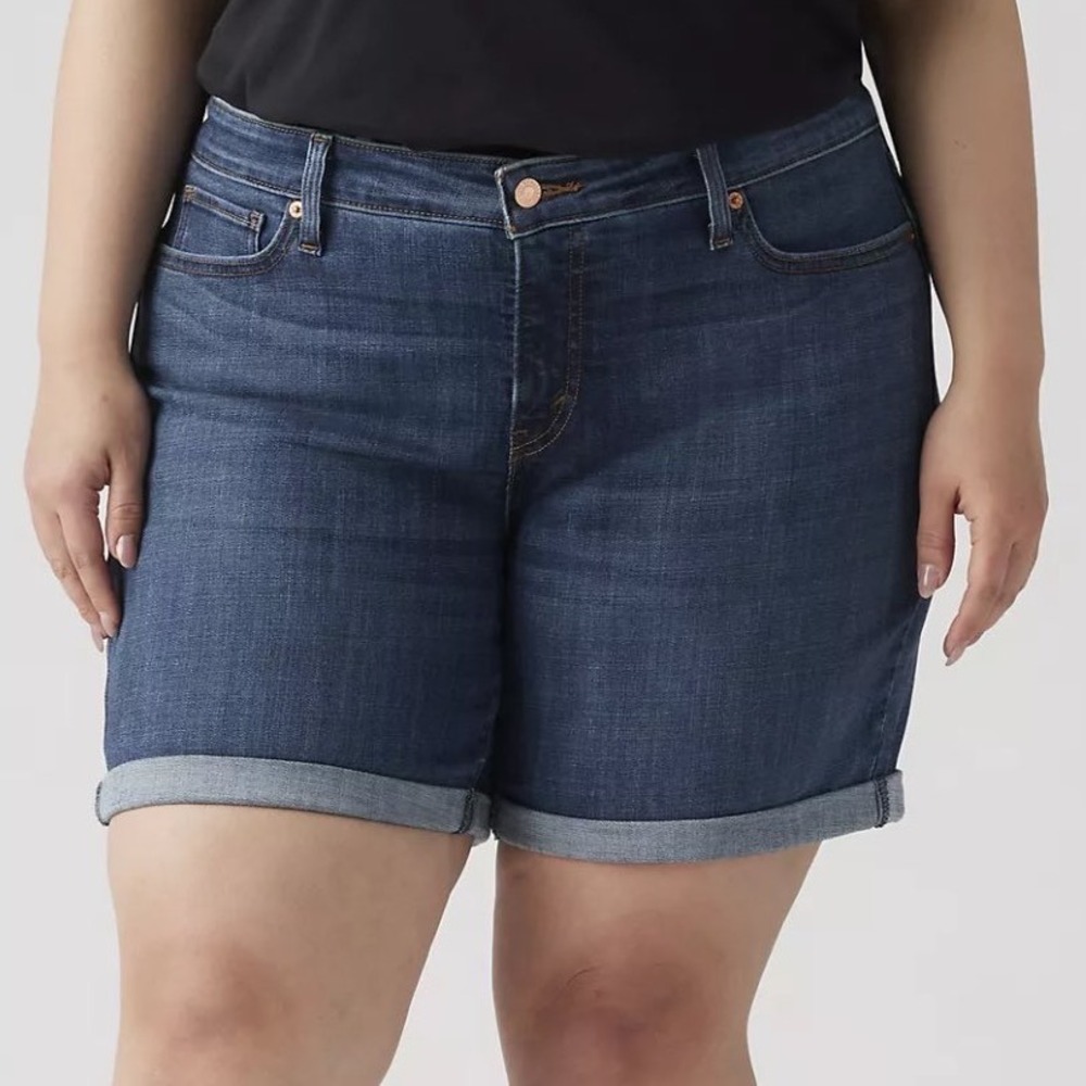 Denizen from Levis Womens Dark Wash Bermuda Denim Jean Shorts Cuffed Size 16 W33